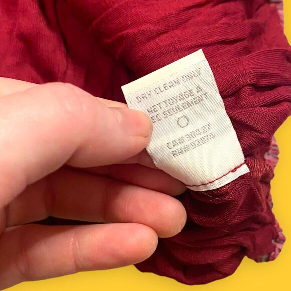 Ella Moss Anthropologie Silk Red Abstract Off the Shoulder Crop Top Size Small - Picture 6 of 6